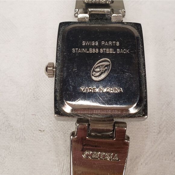 Frondini Quartz silver pearlecent hearts watch - Picture 3 of 5